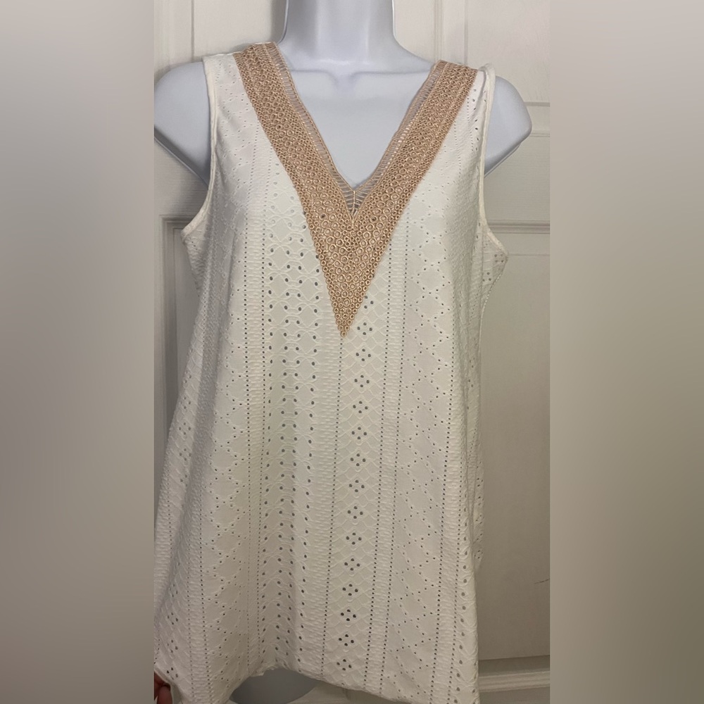 Ladies White/tan Top